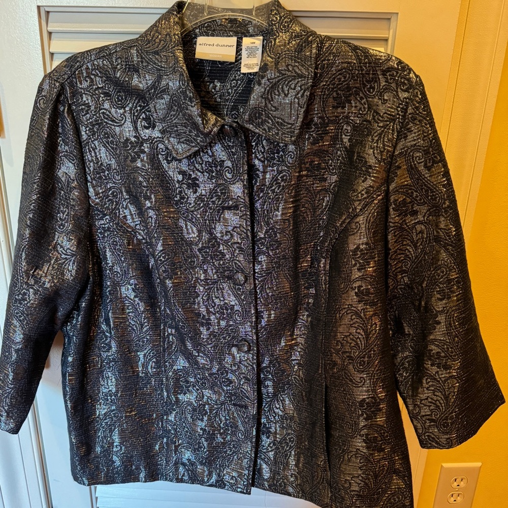 Women's Alfred Dunner Metallic Jacquard Jacket